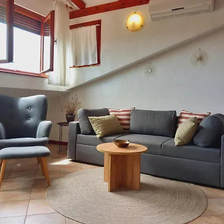 شقة Casa Antonella روفينج